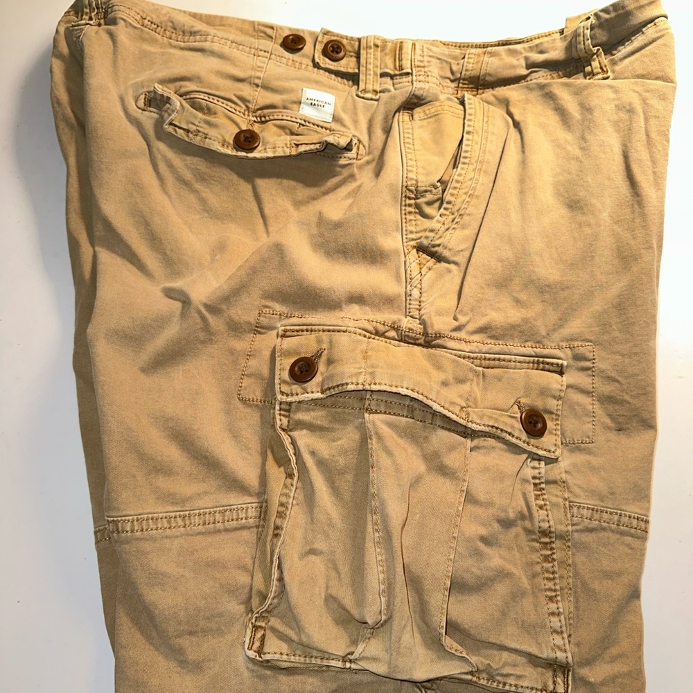 American Eagle Cargo Pants with Button Details - Picture 1 of 4